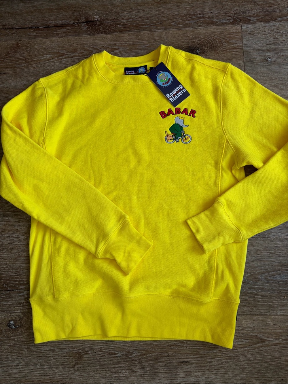 Rowing Blazers x Babar Yellow Crewneck Sweatshirt unisex size S NWT